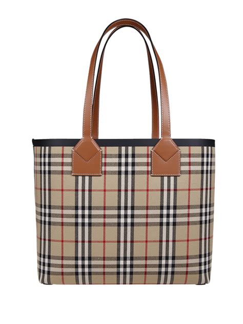 prezzi borse burberry 2015|Borse di Burberry da donna .